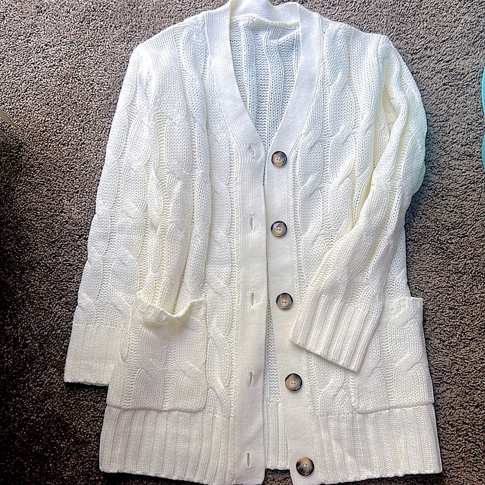 Size M LL Bean white cardigan